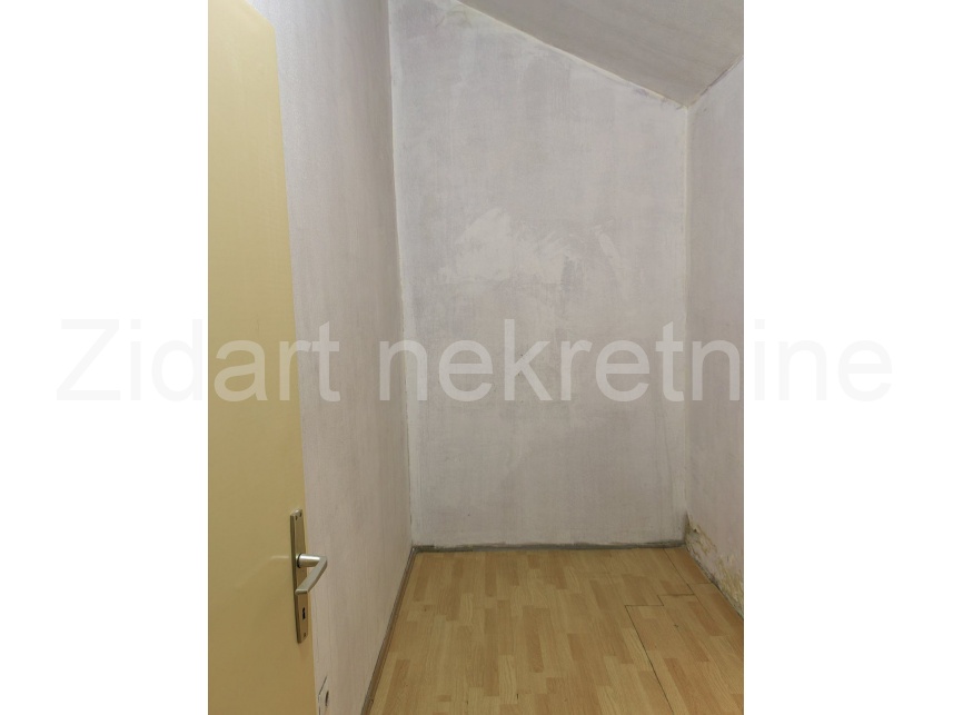Квартира, 688 м², 70 000$ — FAKTOR